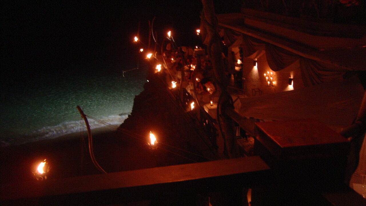 The Cliff photo 1