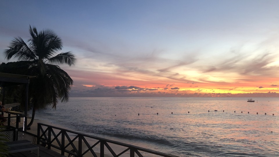 Tropical Sunset Beach Apartment Hotel photo 3
