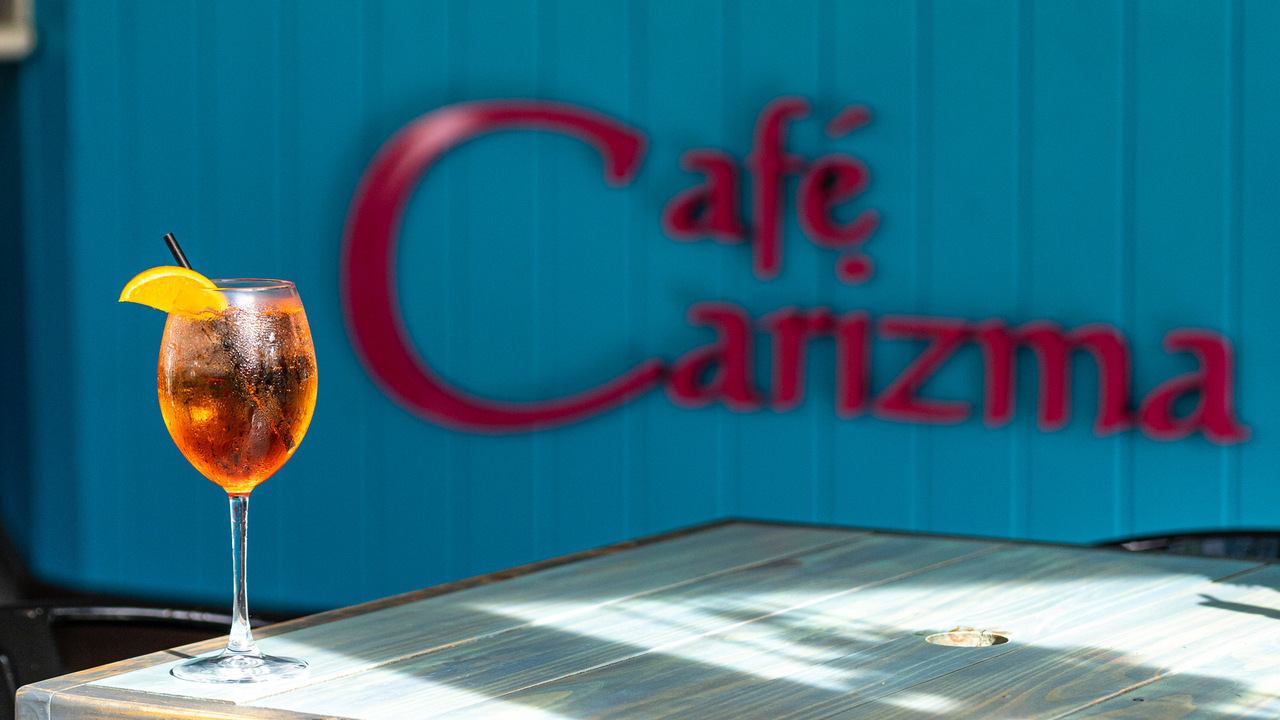 Café Bar Carizma