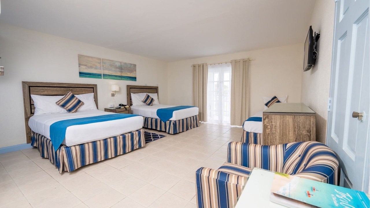 Time Out Hotel photo 2