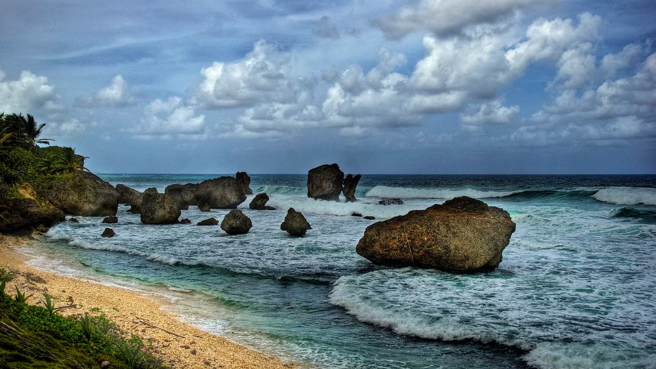 Lakes Beach