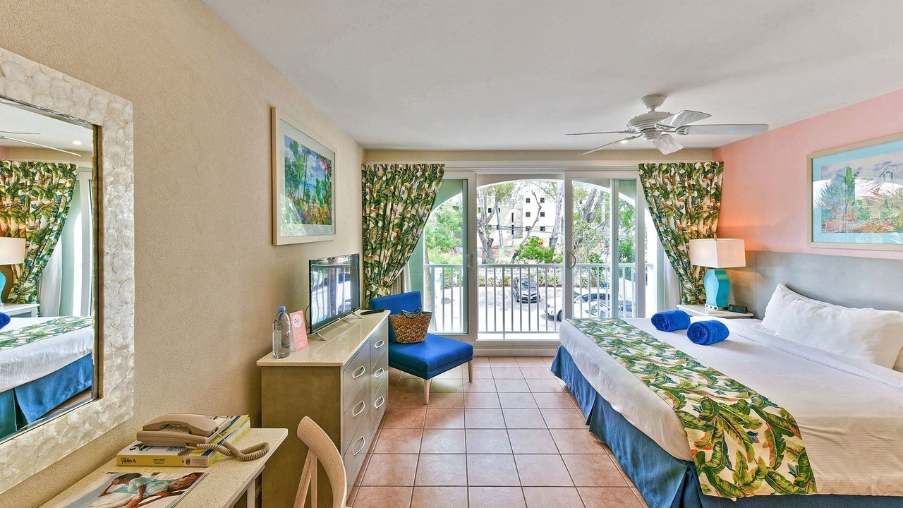 Butterfly Beach Hotel photo 2
